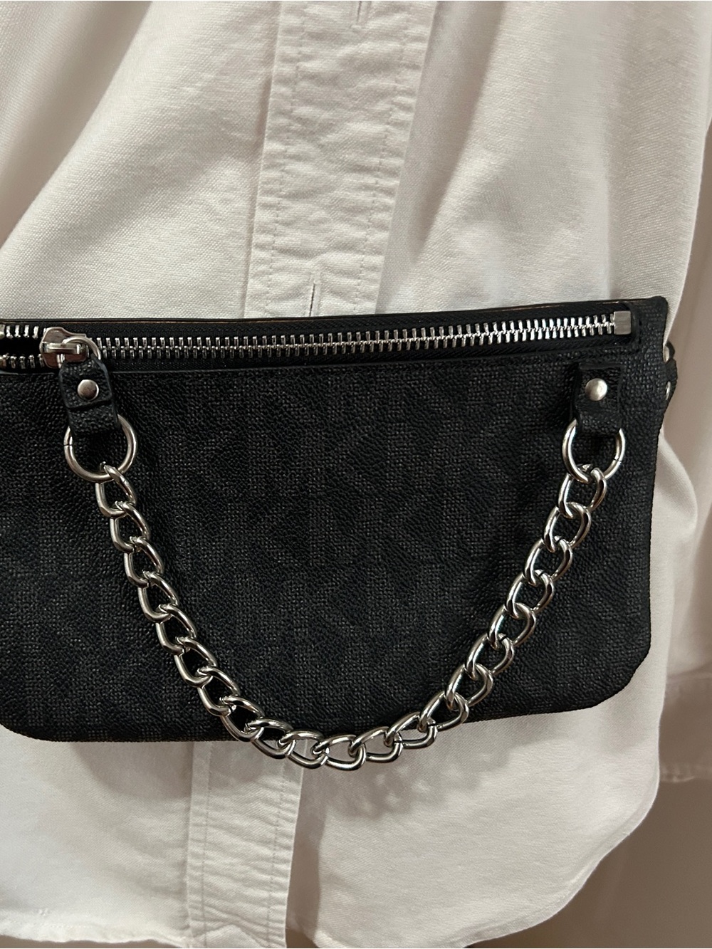 Michael Kors Fanny belt slim wallet